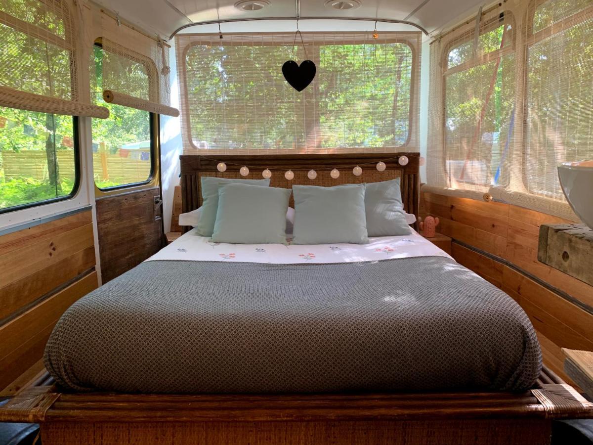 Magic Roof Top Bus With Big Bath In The Tree Forest! Mimizan Luaran gambar